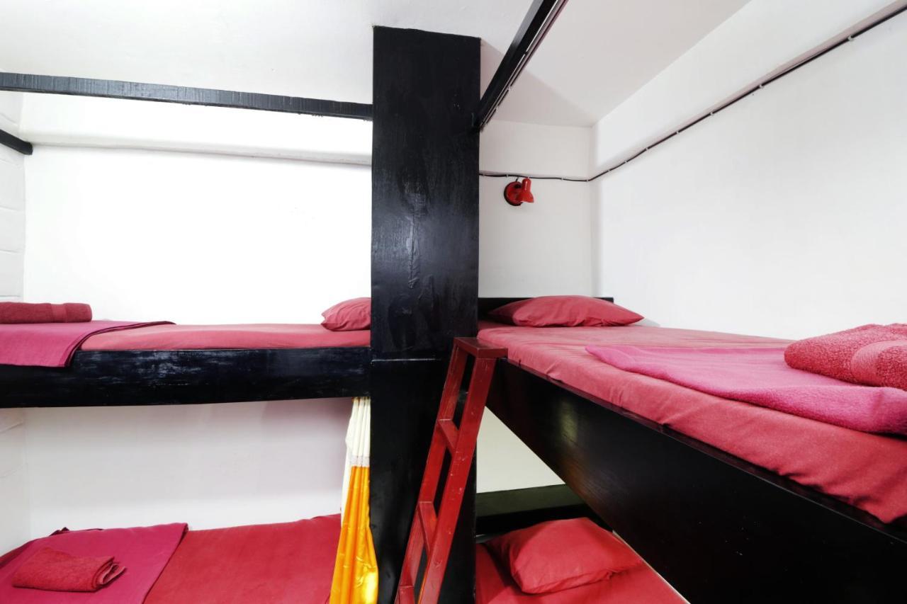 Neo Moritz Homestay Бандунг Екстериор снимка