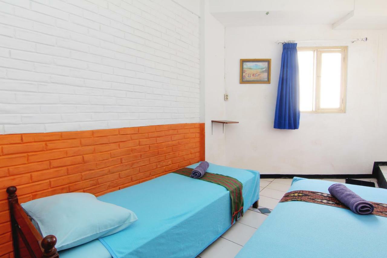 Neo Moritz Homestay Бандунг Екстериор снимка