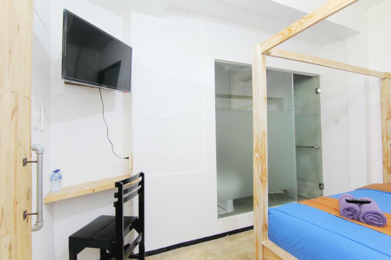 Neo Moritz Homestay Бандунг Екстериор снимка