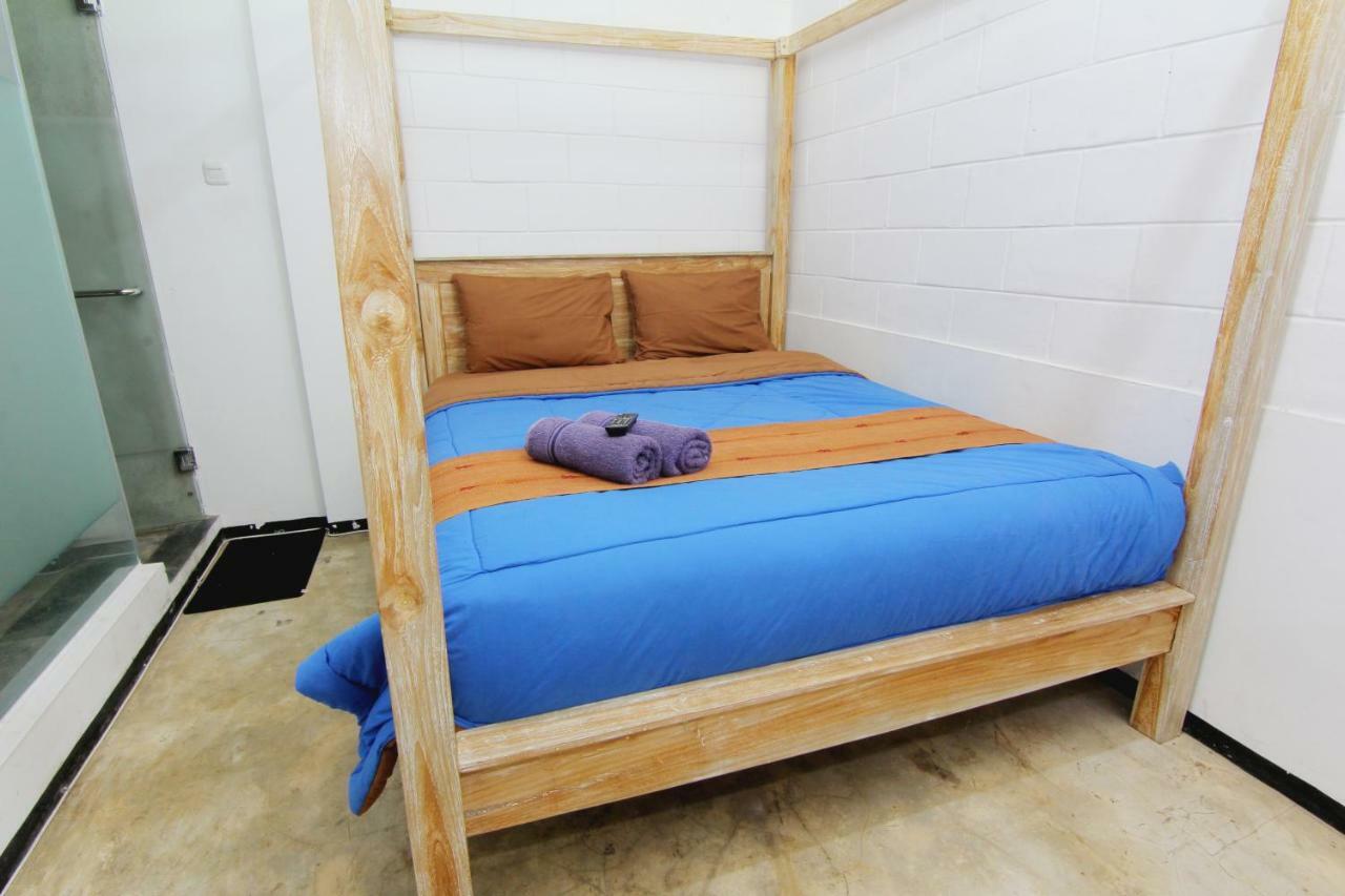 Neo Moritz Homestay Бандунг Екстериор снимка